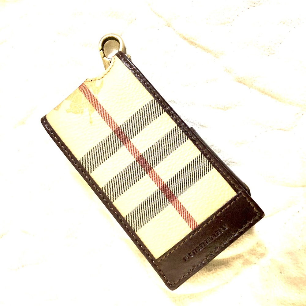 Burberry phone case / cardholder